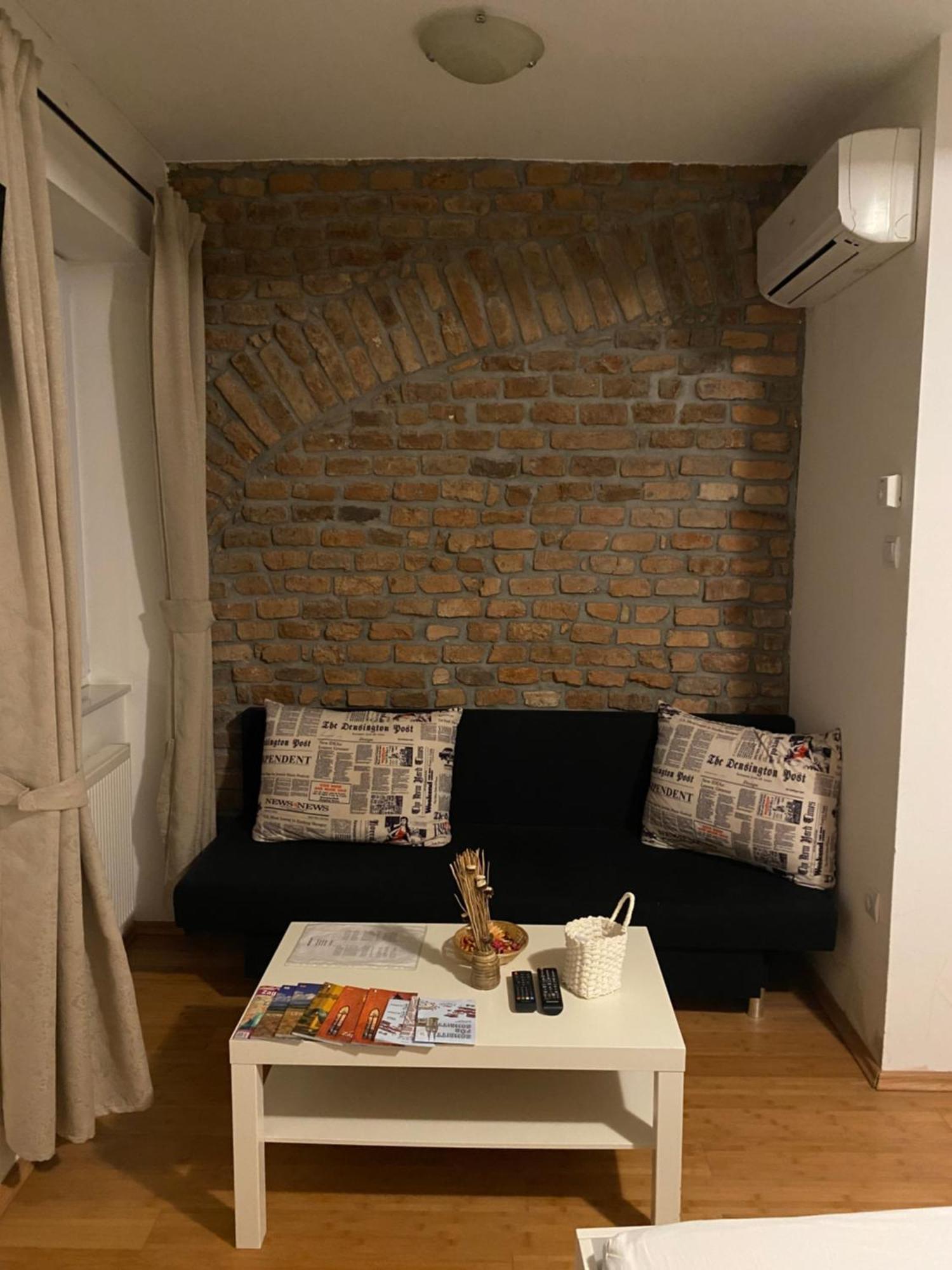 Nokturno Apartmán *